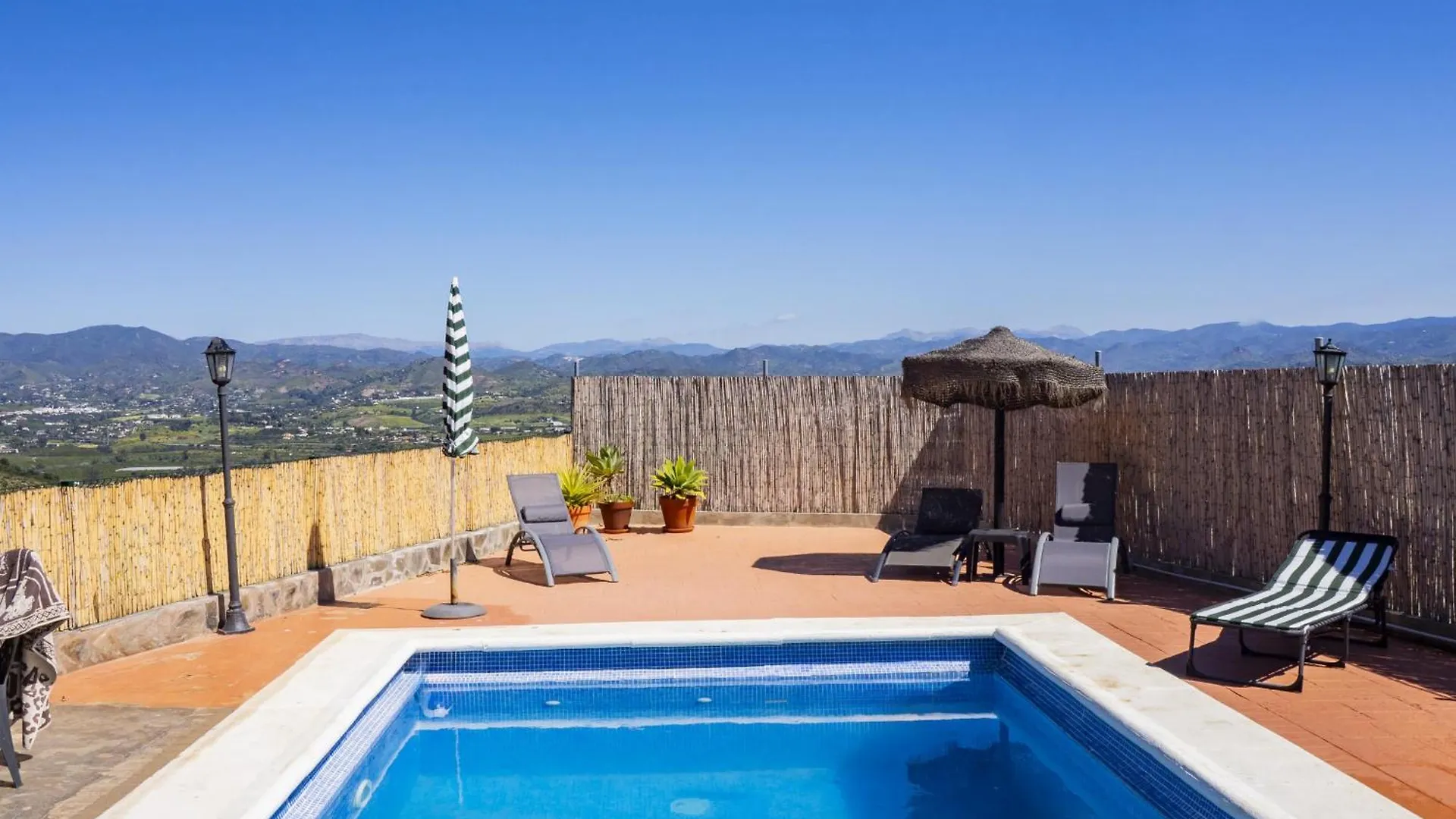 Cubo'S Casa Rural Satajesa Cartama 0*,  Spain